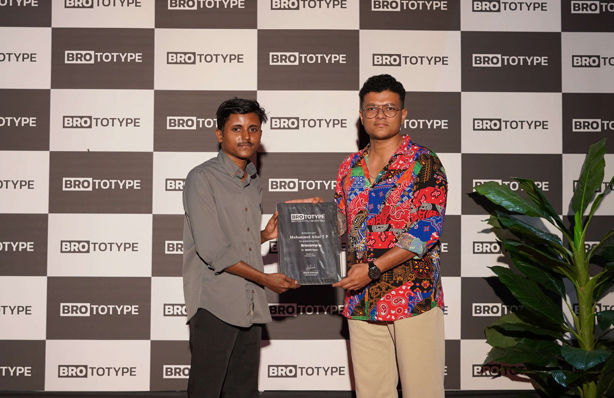 Muhammed Afsal receiving his Brototype graduation memento